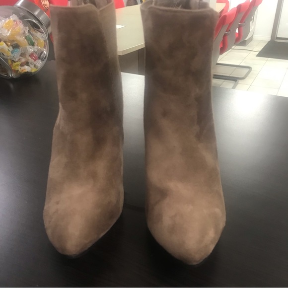 BellaMarie Ankle Boots - Picture 5 of 16